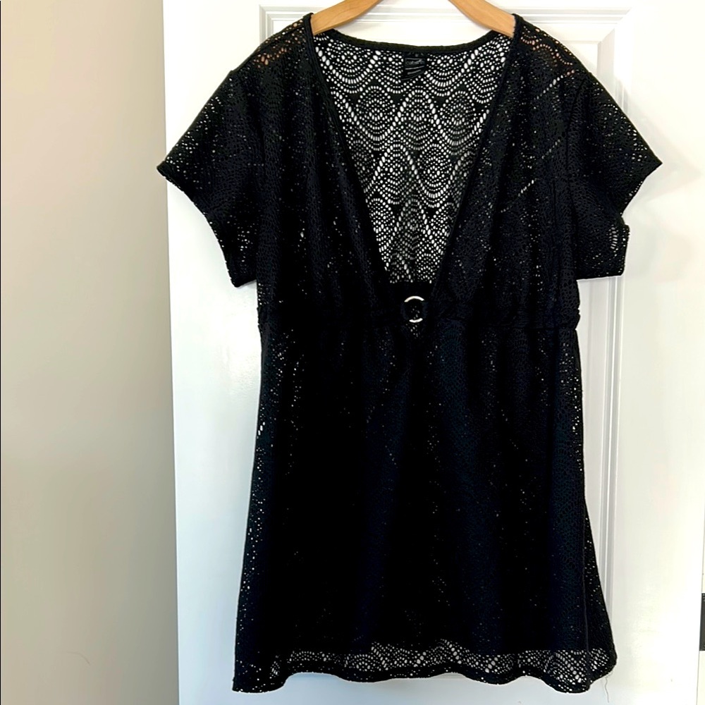 Catalina Crocheted Black Deep V-Neck Swim Cover Up w Silver Ring Detail Sz 3X
